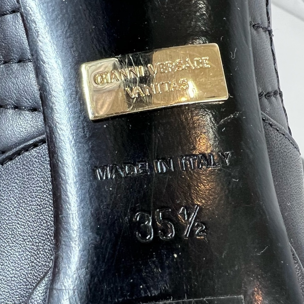Versace Sexy Knee High Black Leather Quilted Stiletto Platform Heel Boots 35.5 - Picture 7 of 16